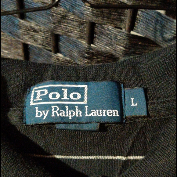 Men's polo , short sleeve , size large - Picture 3 of 3